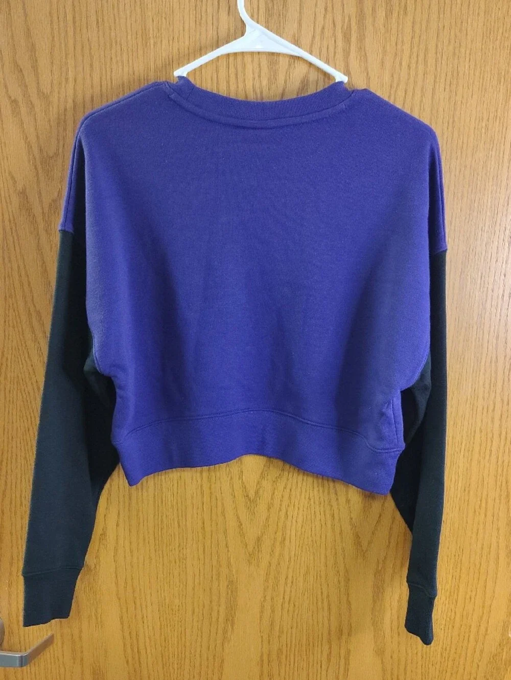 Nike Purple and Black Baltimore Ravens Cropped Sweatshirt